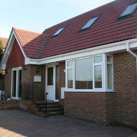 Bramley Cottage Sandown Esterno foto